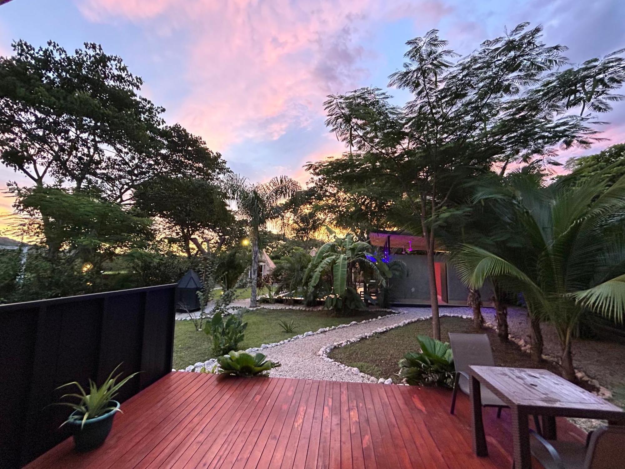 Pyramid Tamarindo Luxury Hotel Exterior photo